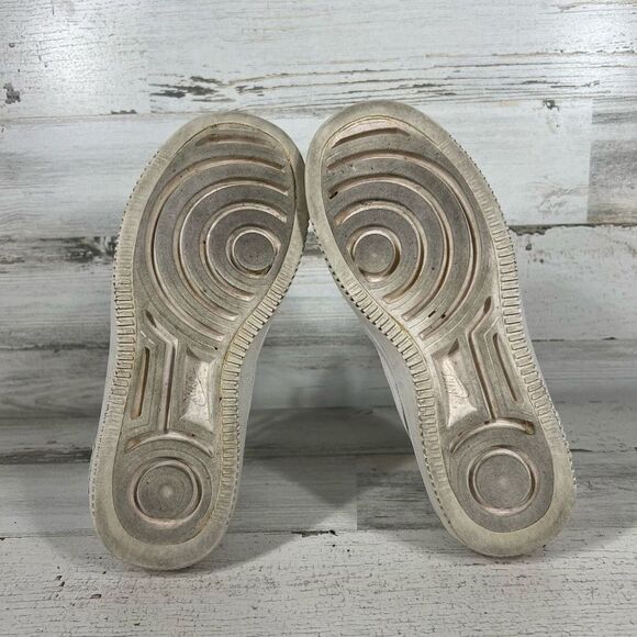 Nike‎ Womens Air Force One Platform Sneaker Athletic Shoes Triple White Size 7 - Picture 7 of 8